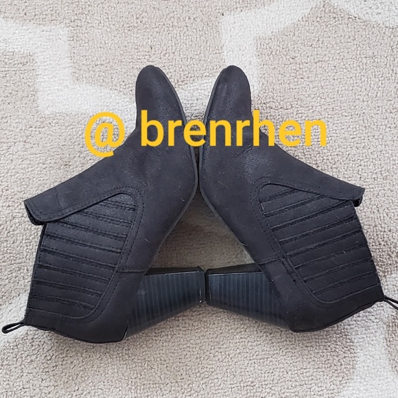 👢BOOTIES by TREND REPORT - Picture 2 of 5